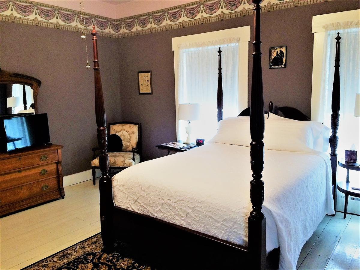Old Caledonian Bed & Breakfast Exterior foto